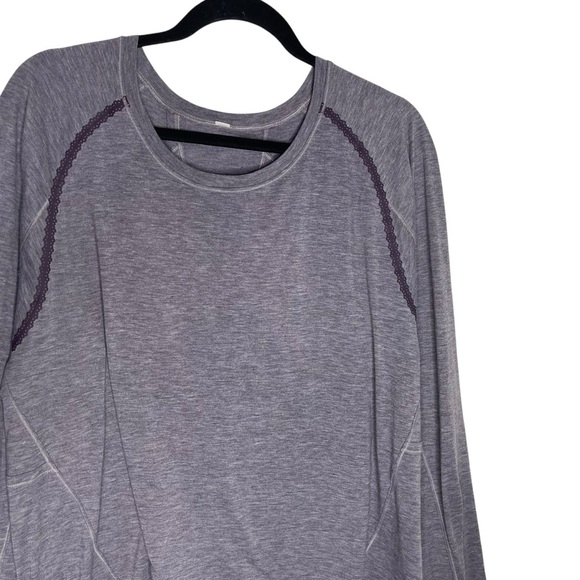 Lululemon Stop Drop and Squat Heathered Purple Long Sleeve Open Back Top Size 8 - Picture 7 of 8